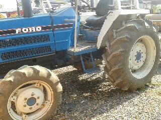 ขาย รถไถ ford 2170 4DW พร้อมใช้งาน