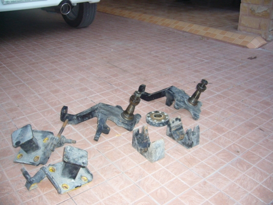 ขายชุดยกคอม้า5"ของ SUN 5000บ.ด่วนๆๆ ขายชุดยกคอม้า5"ของ SUN 5000บ.ด่วนๆๆ