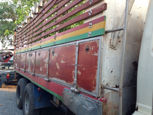 ขาย10ล้อดั้มF18เครื่อง 220แรงม้า ขาย10ล้อดั้มF18เครื่อง 220แรงม้า