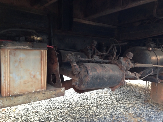 ขาย10ล้อดั้มF18เครื่อง 220แรงม้า ขาย10ล้อดั้มF18เครื่อง 220แรงม้า