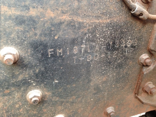 ขาย10ล้อดั้มF18เครื่อง 220แรงม้า ขาย10ล้อดั้มF18เครื่อง 220แรงม้า