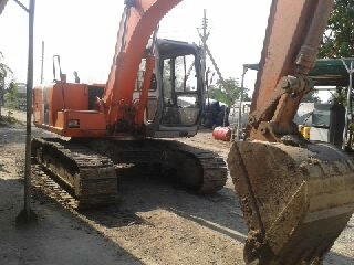 ขาย Hitachi EX 120-2 พร้อมใช้งาน ขาย Hitachi EX 120-2 พร้อมใช้งาน