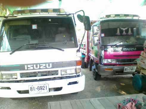 ขอประกาศขายหกล้อดั้ม  2  คัน  คันที่ 1  ISUZU ร็อกกี้ เครื่อง  195  ราคา  960000  และ ISUZU DECA เครื่อง  195  ราคา  1030000  สภาพพร้อมใช้งาน