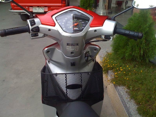 เวฟ 110i หัวฉีดมือแรก (สตาร์ทมือ)