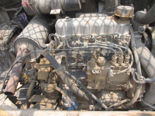 KOMATSU PC30-6  เก่าไทย เอวแน่น ปั็มแรง สภาพพร้อมใช้ สุดๆเอาไปแบ่งกันใช้ได้เลยครับ   น้องร็อค จัดหั้ย สนใจโทร สอบถามได้ 081-8535656