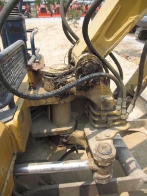 KOMATSU PC30-6  เก่าไทย เอวแน่น ปั็มแรง สภาพพร้อมใช้ สุดๆเอาไปแบ่งกันใช้ได้เลยครับ   น้องร็อค จัดหั้ย สนใจโทร สอบถามได้ 081-8535656