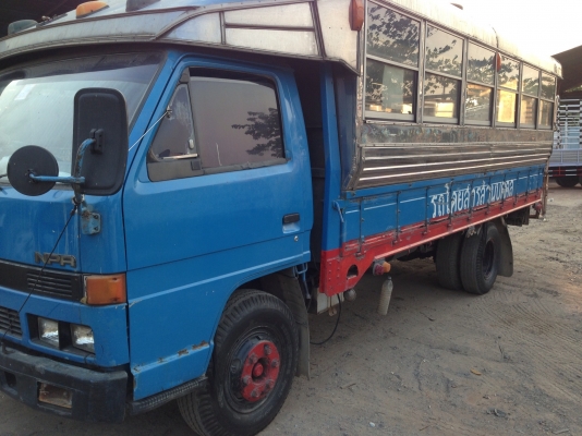 ขายรถNPR115 หลังคาโดยสารพร้อมเบาะนั้ง2แถวรถห้างแท้ๆ