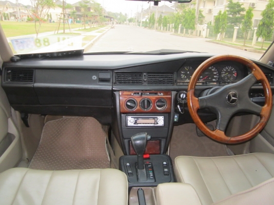 ฺBENZ 190E วาง 1JZ 2500cc.ประหยัดด้วย LPG ฺBENZ 190E วาง 1JZ 2500cc.ประหยัดด้วย LPG