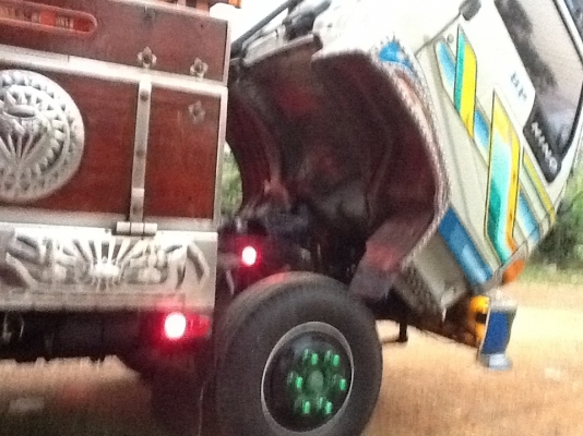 ขายหกล้อฮีโน่. FC. ชุปเปอร์เสี่ยเครื่อง.120.รถห้างแท้ๆรถสวยพร้อมใช้ยากขายแล้วคับ