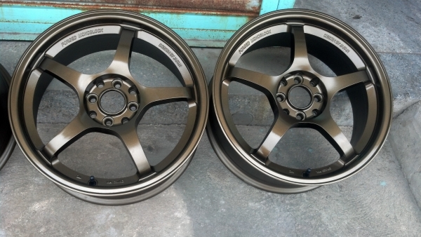 แม็กเจแปน ขอบ17 เบาๆ สีใหม่เนียน ราคา 7900 บาท แม็กเจแปน ขอบ17 เบาๆ สีใหม่เนียน ราคา 7900 บาท