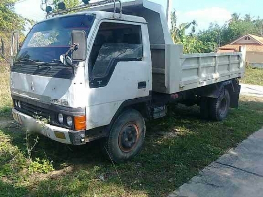 รถมิตซู 6 ล้อดั๊ม 115 แรงม้า ปี 37  ( นาทีทอง. )  สนใจติดต่อ 081 - 6079515