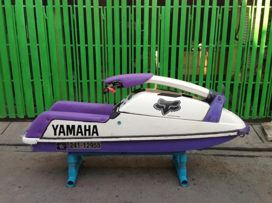 **** ขาย เจ็ตสกียืน yamaha700 fx1  ราคาไม่แพง ****