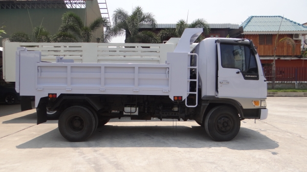 ขาย Hino 6 ล้อดั้ม 165 ม้า
