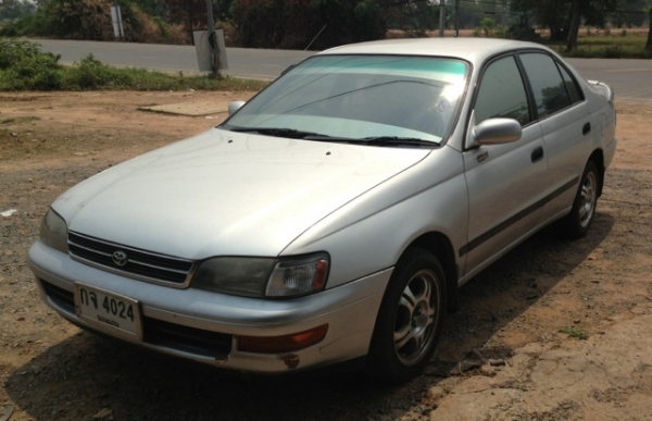 TOYOTA CORONA GLi 1.6 MT ปี 94 รถบ้านสภาพดีสวยพร้อมใช้งาน ติดแก๊ส LPG ครบถูกต้องลงเล่มแล้ว ประหยัดมากๆใช้งานดีขับดี ช่วงล่างแน่นดีไม่มีปัญหา ยางสภาพดี 70\% พร้อมใช้งาน เอกสารทะเบียนภาษีครบถูกต้องพร้อมโอน ราคาต่อรองได้นะครับ