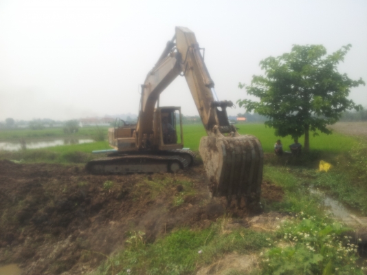 ขายรถแบคโฮ