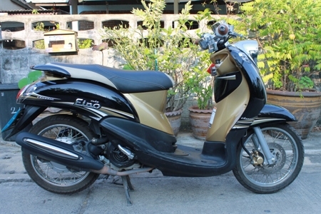 ขาย YAMAHA FINO ปี55 ไมค์แยก สภาพเดิมๆ สวยๆ(นางฟ้า)