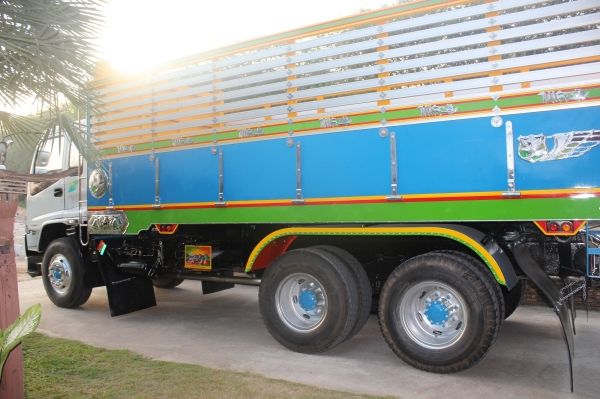 Deca 270 ราคาต่อรองได้เจ้าของขายเอง ปลายปี 47 จัดไฟแนนซ์ได้