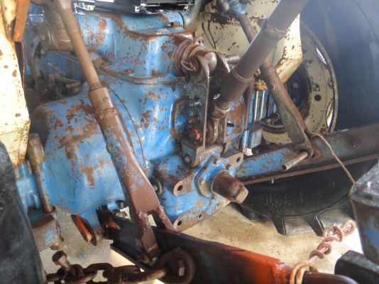 รถไถฟอร์ด FORD 77 แรงดี พรอมผาน7+ใบดัน((086-2126921))