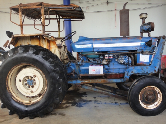 รถไถฟอร์ด FORD 77 แรงดี พรอมผาน7+ใบดัน((086-2126921))