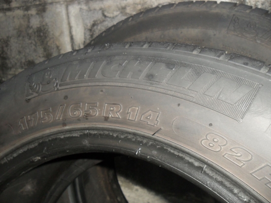 ยาง MICHELIN 175/65R14ปี08 สวยๆ 4 เส้น ยาง MICHELIN 175/65R14ปี08 สวยๆ 4 เส้น