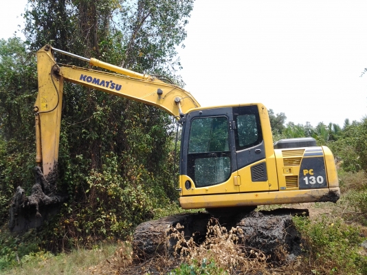 ขายด่วน!! KOMATSU PC 130-8 ไมล์ชม. 4013 สภาพสวยค่ะ พร้อมใช้งาน เอกสารใบแจ้งจำหน่าย สนใจติดต่อ ญาดา 082-4487788 ขายด่วน!! KOMATSU PC 130-8 ไมล์ชม. 4013 สภาพสวยค่ะ พร้อมใช้งาน เอกสารใบแจ้งจำหน่าย สนใจติดต่อ ญาดา 082-4487788