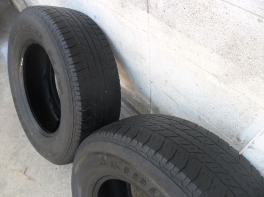 ยาง BRIDGESTONE 265/65R17ปี09 สวย 1 คู่ ยาง BRIDGESTONE 265/65R17ปี09 สวย 1 คู่