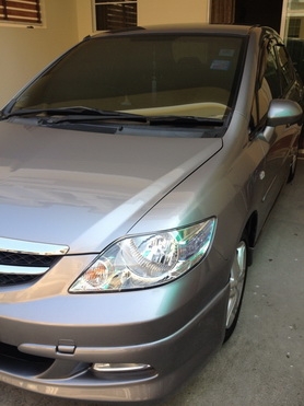 ขายรถเก๋ง Honda City ZX รุ่นV ปี2005 รถบ้าน100\% ขาย347000 บาท