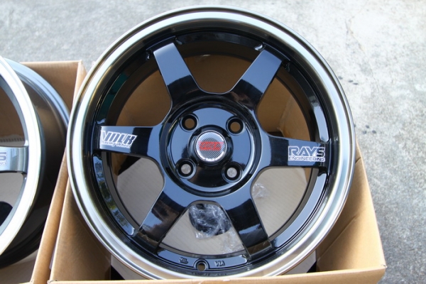 ล้อ15 TE37 (NEW) 4รู100 กว้าง6.5 ออฟ40 มี 4ชุดเท่านั้น