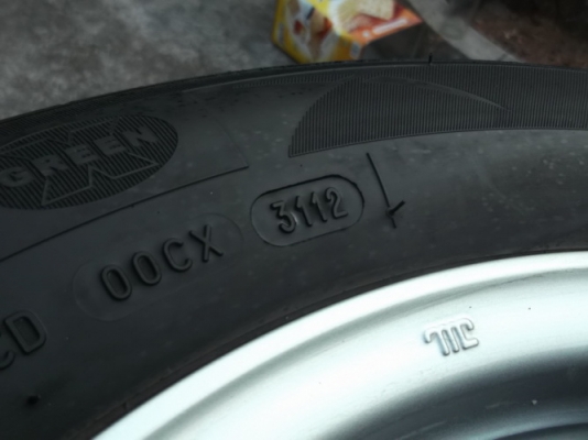 ล้อ14BRIO 4รู100 + ยาง MICHELIN 175/65/14 ปี12 ล้อ14BRIO 4รู100 + ยาง MICHELIN 175/65/14 ปี12