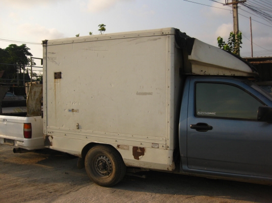 ขายด่วนตู้ฟรีตของ4 ล้อกลาง และกระบะ0863229708