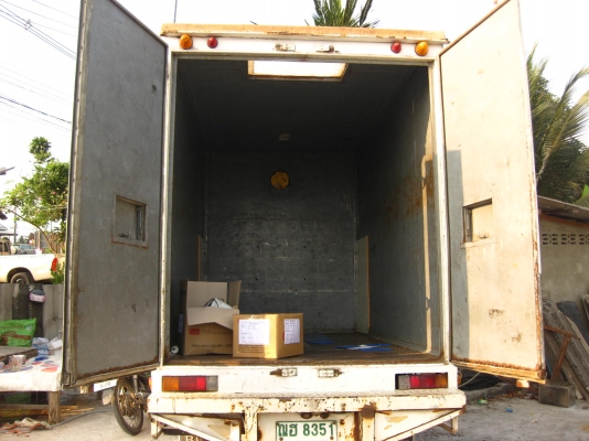 ขายด่วนตู้ฟรีตของ4 ล้อกลาง และกระบะ0863229708