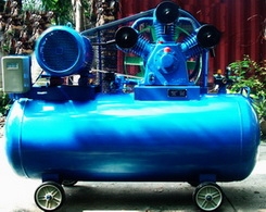 ถังลมมือสอง มอเตอร์ 15 hp ถังลม500ลิตร หัวปั๊ม3หัวสูบ รุ่นTA120 พร้อมใช้งาน T.0858095500