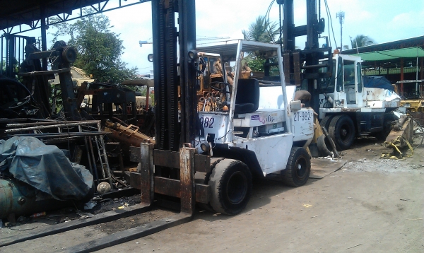 ขายรถฟอร์คลิฟต์10ตันพร้อมใช้งาน ขายรถฟอร์คลิฟต์10ตันพร้อมใช้งาน