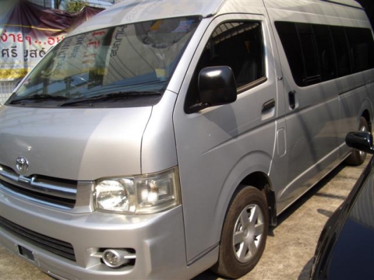 รถตู้TOYOTA COMMUTER 2500D4Dหลังคาสูงปี2007เบาะหนัง3แถวVIP