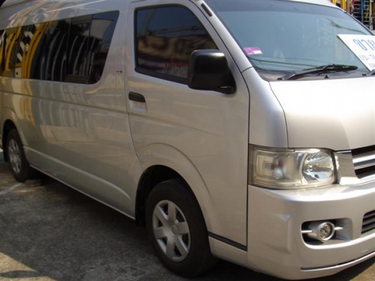 รถตู้TOYOTA COMMUTER 2500D4Dหลังคาสูงปี2007เบาะหนัง3แถวVIP