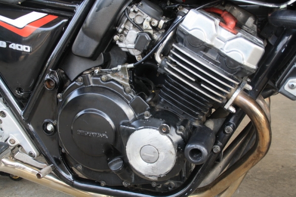 ขาย CB 400 ปี 96 V.R สรรพสามิตแท้ ท่อเลส ปลายโยชิ เสียงมัน 72000