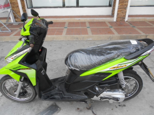 Honda-Click i 115cc เครื่องดีครับ ราคาถูกมากๆครับ เข้ามาดูก่อนคับ