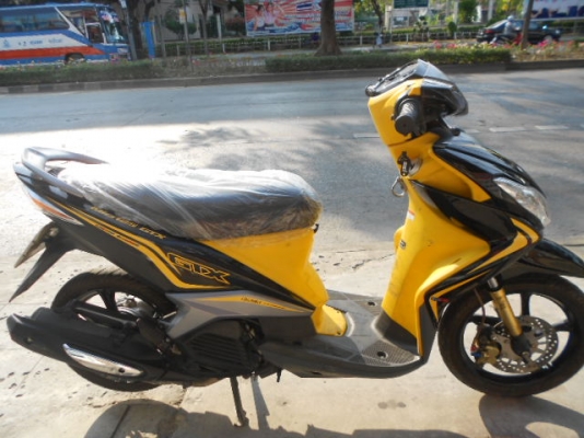 Yamaha-Mio 125cc Top เครื่องเนียนมากครับ ปี 54 ล้อแม็กจากศูนย์