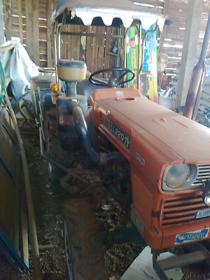 รถไถคูโบต้า L2201