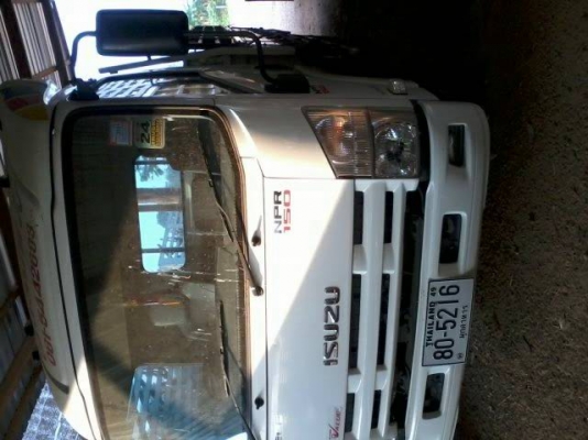 ISUZU หัวตึก150 ปี53 วิ่งน้อยมาก ยาว 6 เมตร งวดเหลือ620000 หรือตัดสด 1100000