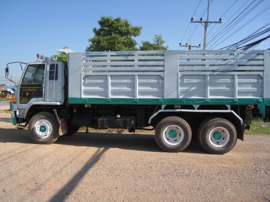 ขาย ISUZU  ROCKY 195 นางฟ้าแท้ เครื่องเดิม เกียร์เดิม ดั๊มพ์สามมิตร ทะเบียนพร้อม