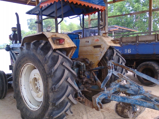 FORD ขายแล้วครับจากบรบือ สารคาม รถออกจากบ้านแล้วนะครับ