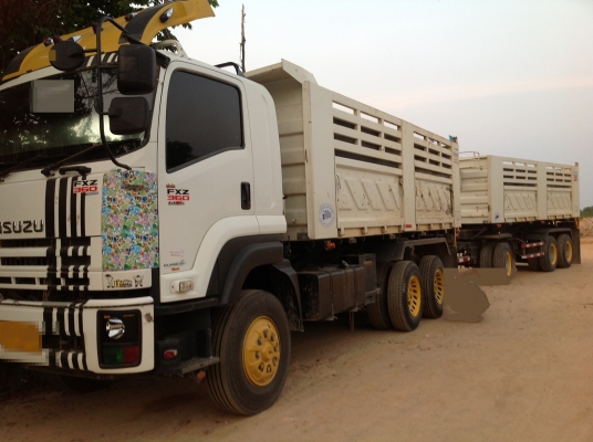 ISUZU  FXZ360 รถจดทะเบียน 2554 ใช้งานน้อย  ไม่เคยเกิดอุบัติเหตุค่ะ จัดไฟแนนซ์ได้ 2,400,000 บาทค่ะ