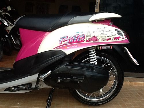 FINOลายปารีสรถปี2012สวยแกะกล่อง