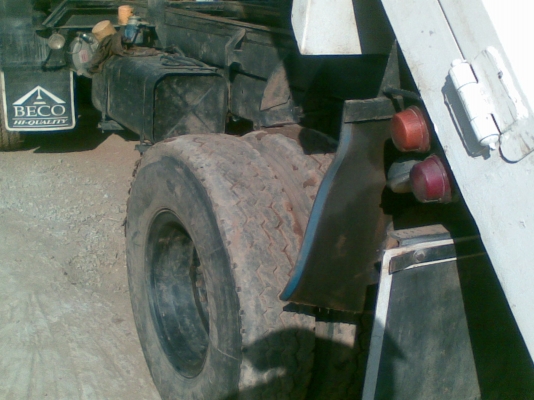 ขายหกล้อดั้ม km 310 เครื่อง WO4D 117 แรงม้า แอร์ สโลวฟรอด เฟืองท้าย f คานหน้า fc