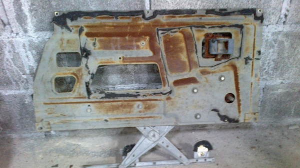 เฟื่องยกกระจก defender