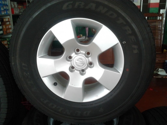 มาอีกแล้วชุดที่ 2  NAVARA CALIBRE ขาย 19000 เอาไปเลย 5 เส้นยกชุด  ของดีราคาถูกมาก ๆ