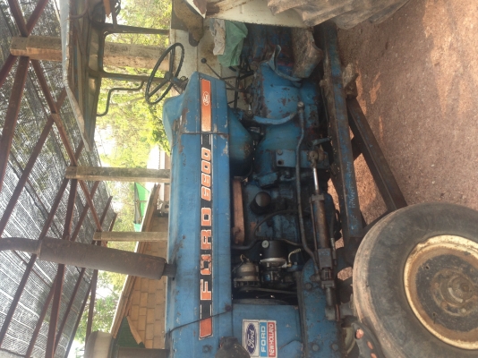 ขายรถไถ ford บ้าน พร้อมใช้ สวย