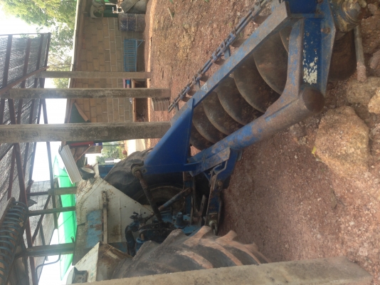 ขายรถไถ ford บ้าน พร้อมใช้ สวย