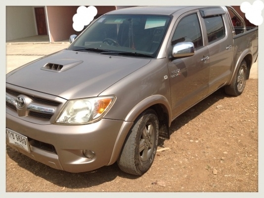 ขายวีโก้4ประตู ปี2005ราคา450000บาท โทร089-6411117